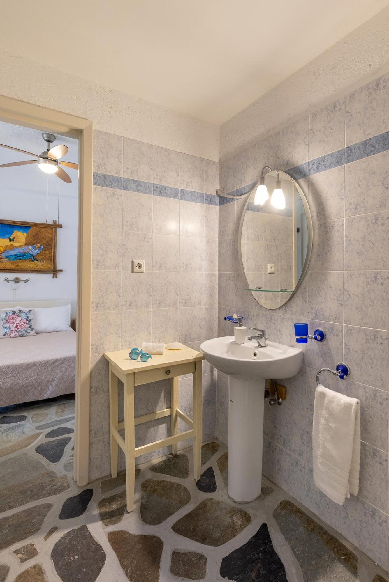 Aegean View - Seaside Apartment In Syros Azolimnos Zewnętrze zdjęcie