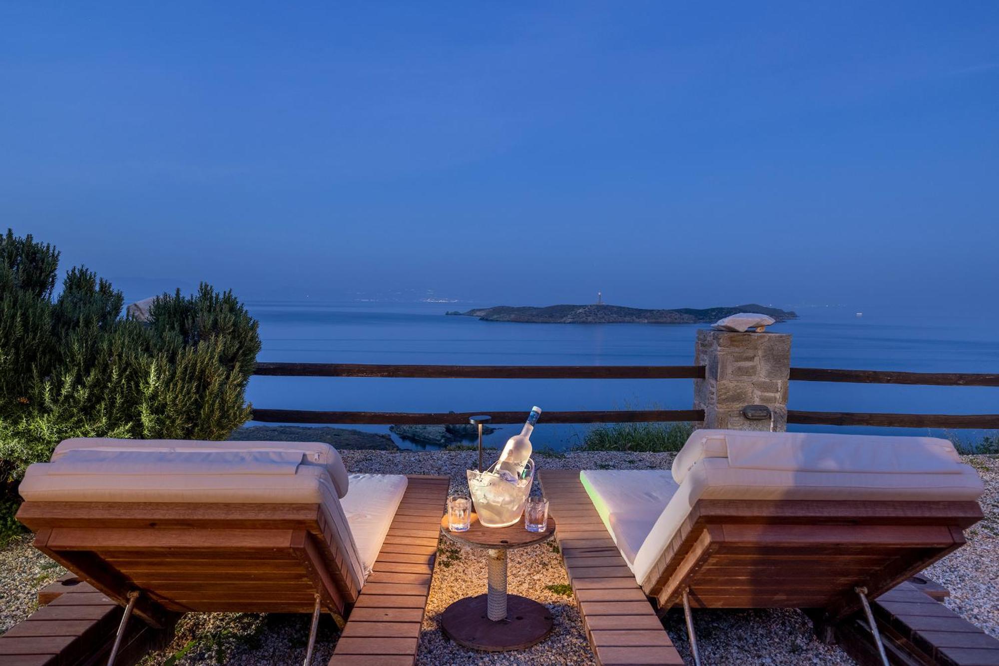 Aegean View - Seaside Apartment In Syros Azolimnos Zewnętrze zdjęcie